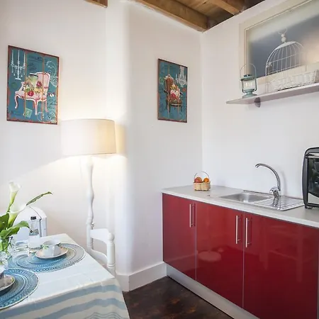 Bica Guest house 3*